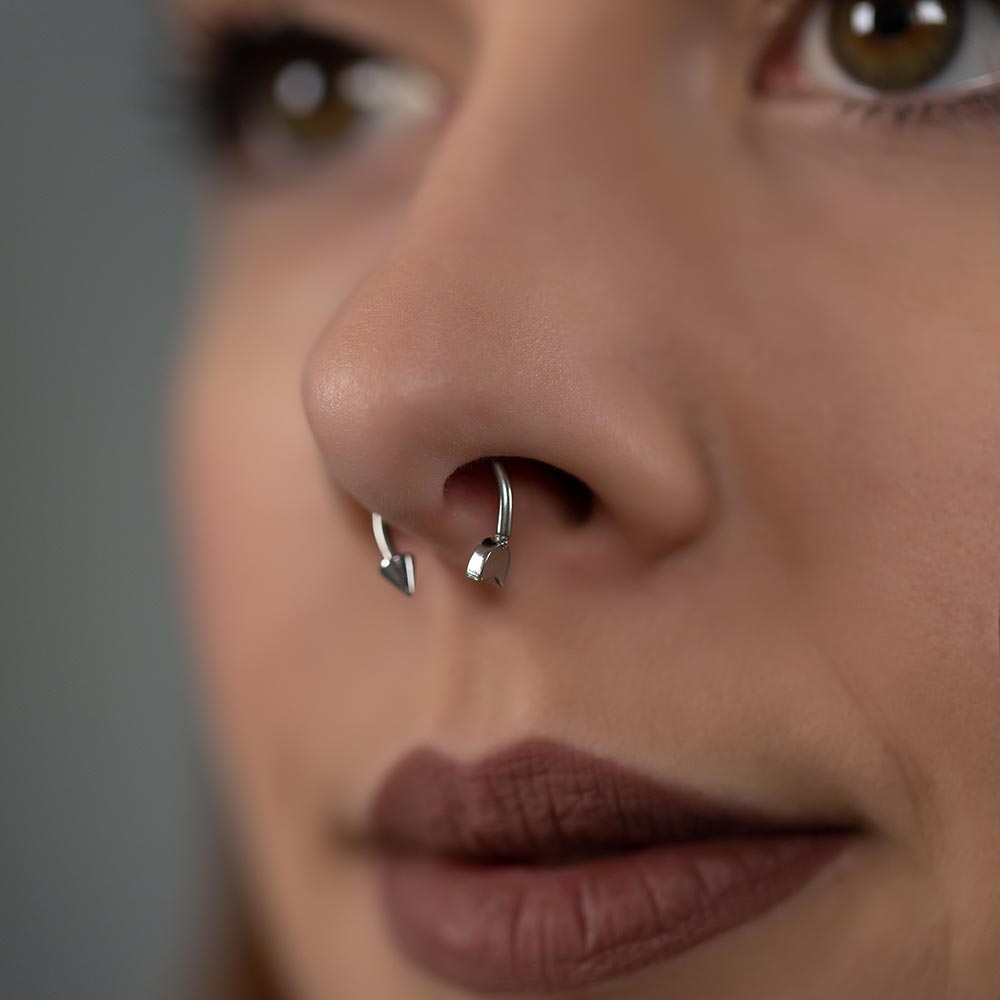 Arrow septum ring 2025